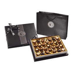 Продуктови Категории Шоколади Bolci Diamond Black Шоколадови пралини от качествен белгийски шоколад в елегантна черна кутия 330 гр